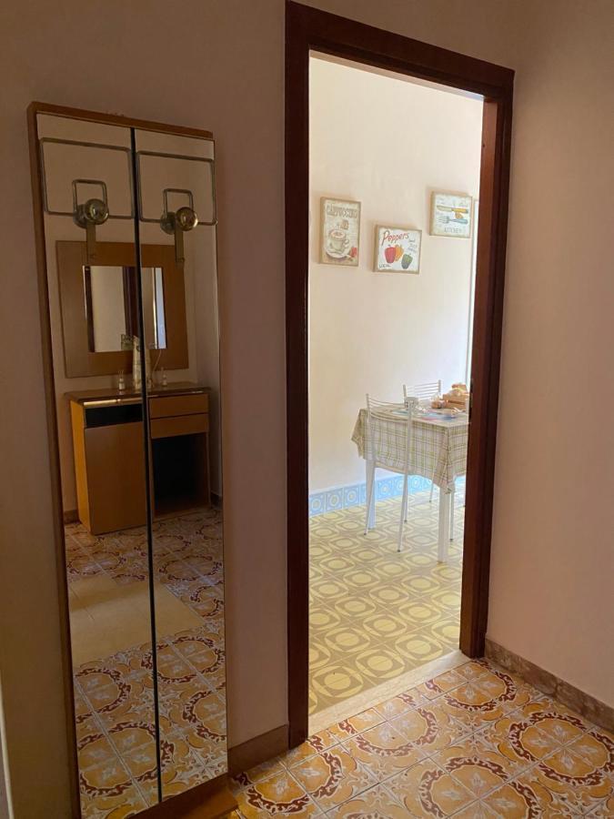 Casa Vacanze La Pergola Ітрі Екстер'єр фото
