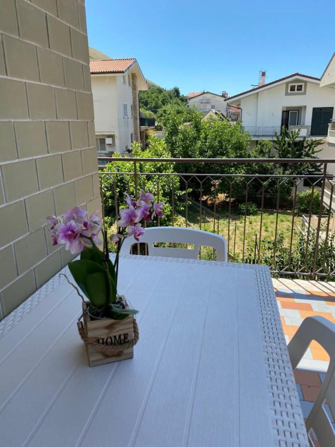 Casa Vacanze La Pergola Ітрі Екстер'єр фото