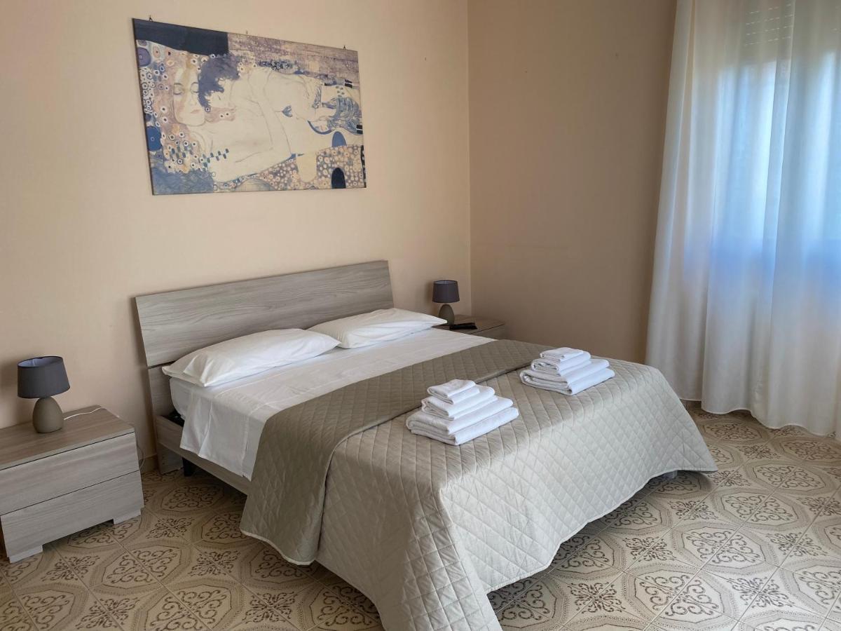 Casa Vacanze La Pergola Ітрі Екстер'єр фото